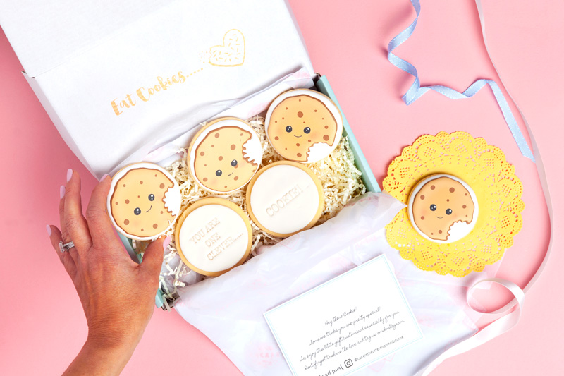 You're-One-Clever-Cookiegift box, cookie gift box, send cookie gift hamper, shipped Australia wide, send cookie hamper, cookies as gifts, cookie bouquet